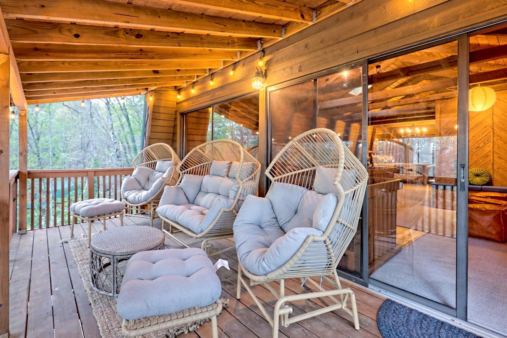 Near Downtown Helen - Hottub, Sauna, Game Room, Fire Pit 외부 사진