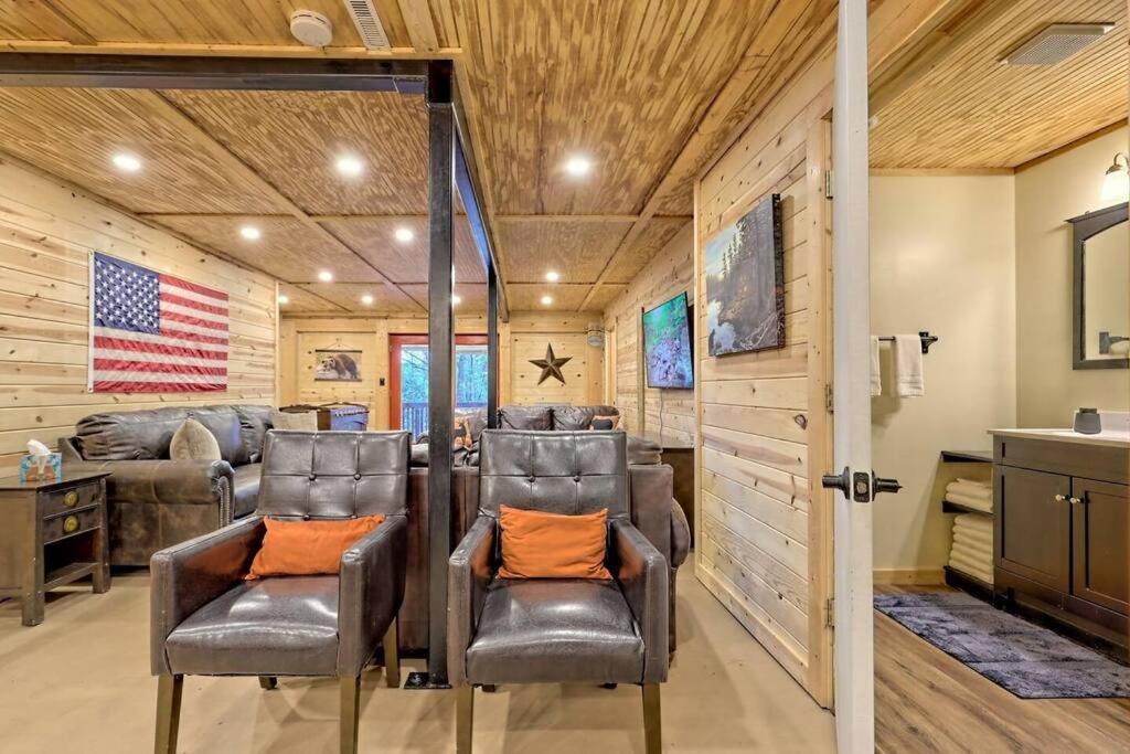 Near Downtown Helen - Hottub, Sauna, Game Room, Fire Pit 외부 사진